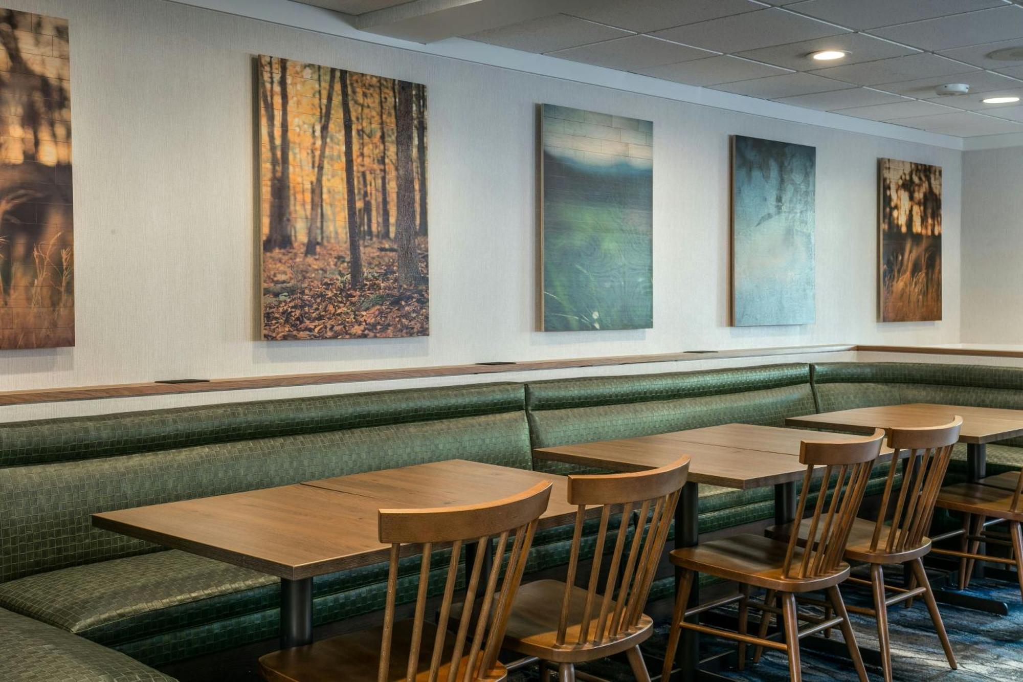 Fairfield Inn & Suites By Marriott Anchorage Midtown Exterior photo